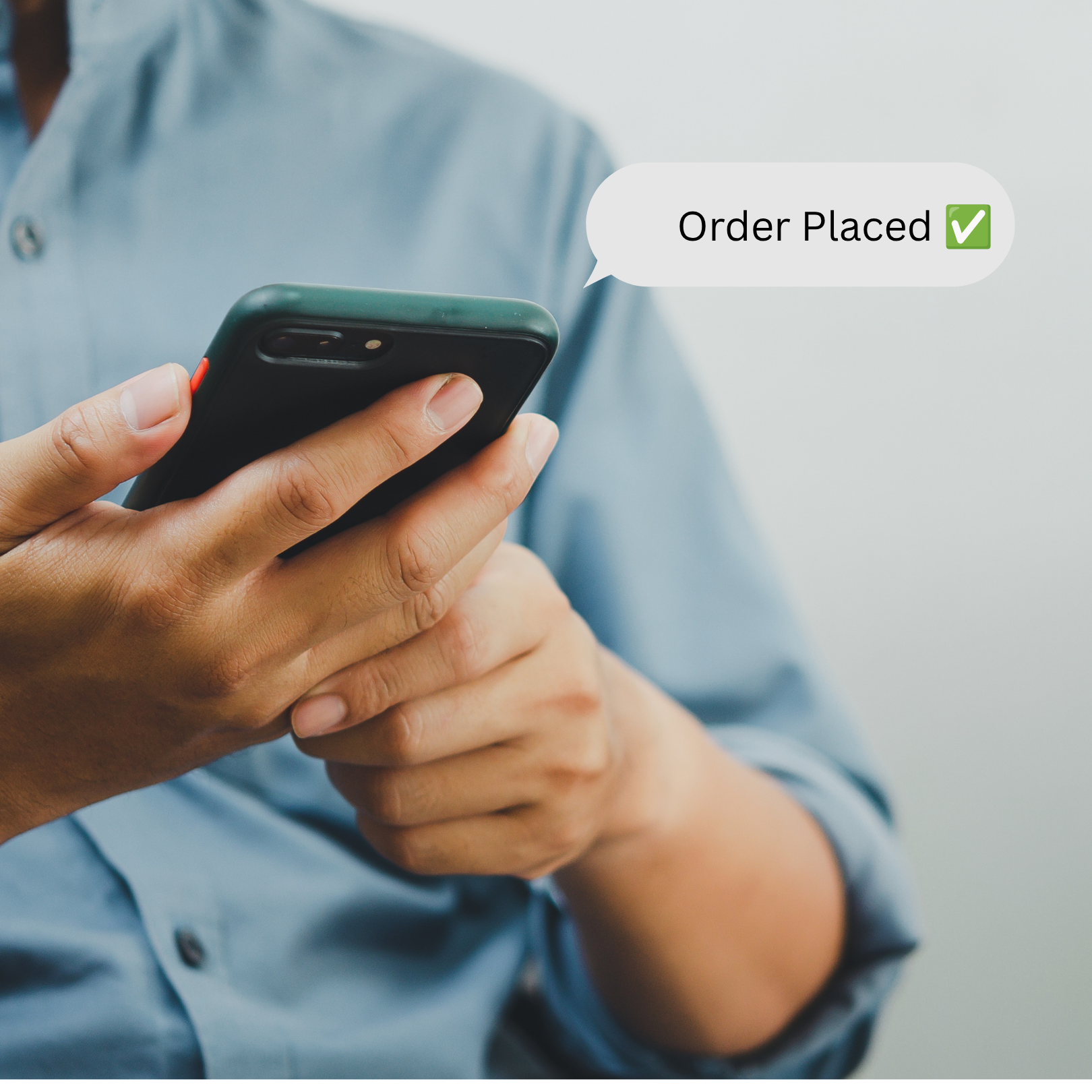 Customer completing an order after receiving help through a mobile conversation